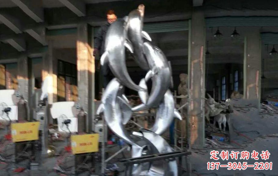 济南不锈钢海豚雕塑漂亮的海洋艺术品