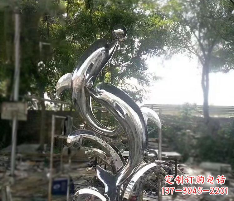 济南不锈钢海豚顶球雕塑