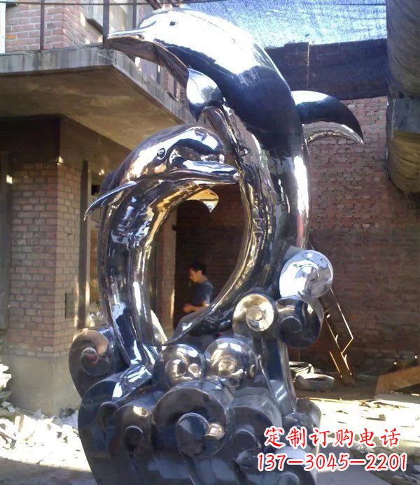 济南不锈钢海豚美观动态的雕塑