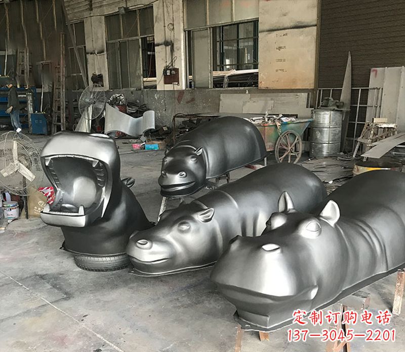 济南不锈钢河马雕塑2