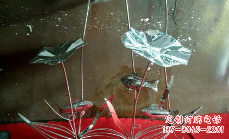 济南不锈钢荷花雕塑