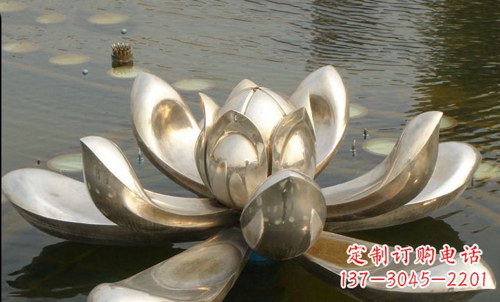 济南不锈钢荷花水中景观雕塑