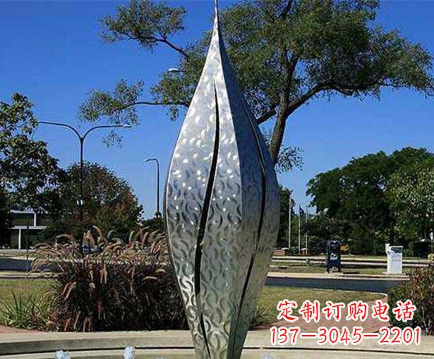 济南不锈钢花骨朵喷泉雕塑精致细节展现精美艺术