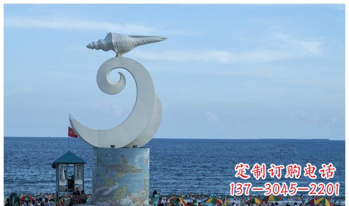 济南海浪与海螺雕塑的结合——不锈钢景区的美景