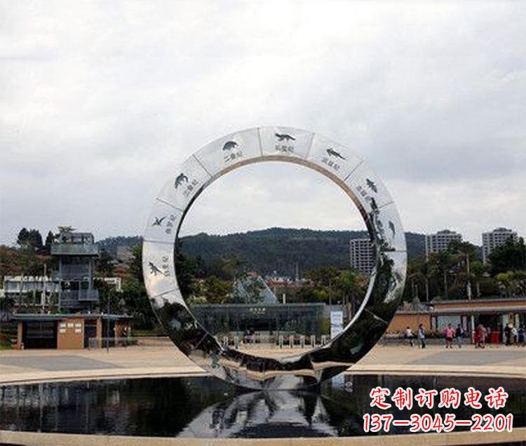 济南不锈钢恐龙浮雕圆环雕塑