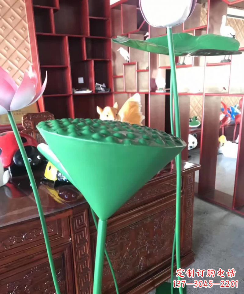 济南不锈钢莲藕雕塑引领现代景观艺术