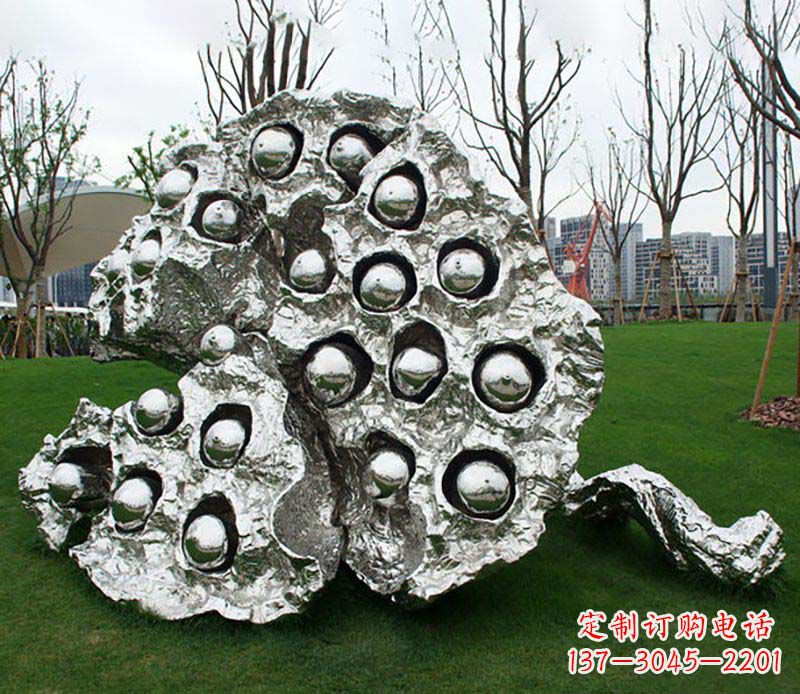济南不锈钢莲蓬雕塑——精美极致的艺术品