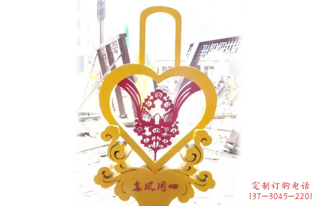 济南不锈钢龙凤同心景观雕塑彰显中国传统文化