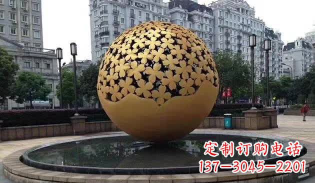 济南不锈钢镂空球喷泉雕塑——精致美观