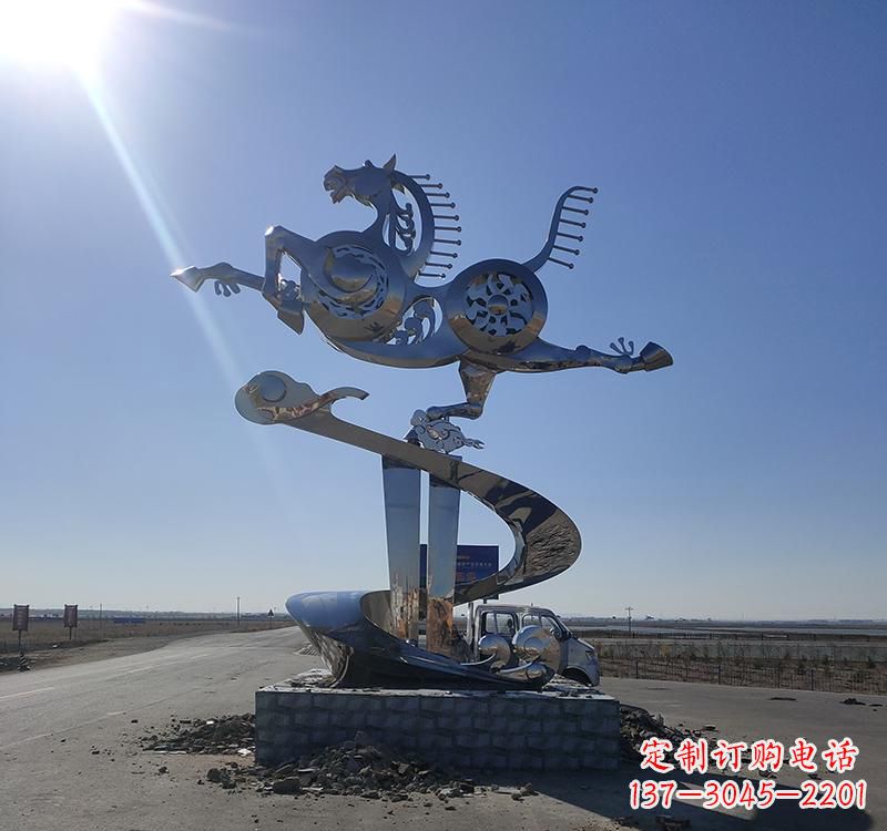 济南不锈钢马踏飞燕城市雕塑