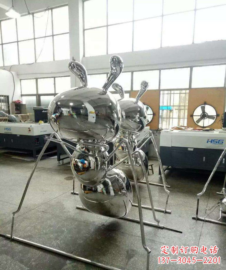 济南不锈钢蚂蚁步行街景观雕塑——融合现代科技与自然之美