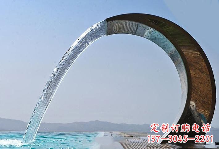 济南精美不锈钢喷水圆环雕塑