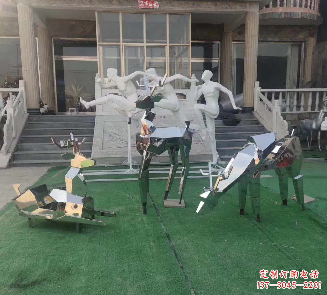 济南精美动物雕塑点缀不锈钢售楼部
