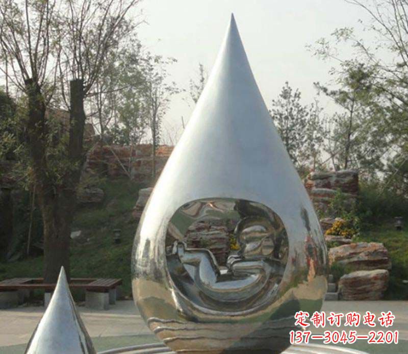 济南不锈钢水滴雕塑精致简约的艺术之美