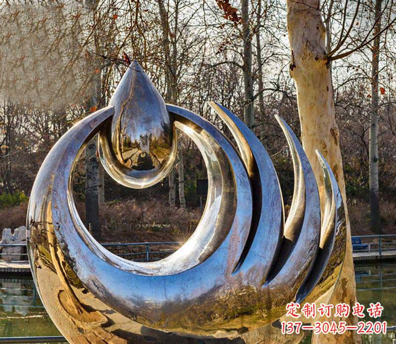 济南不锈钢水滴雕塑给园林带来流动的美