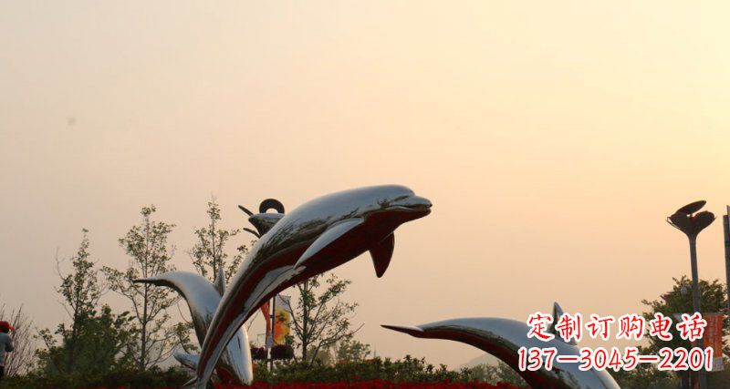 济南不锈钢海豚雕塑跳跃的美丽