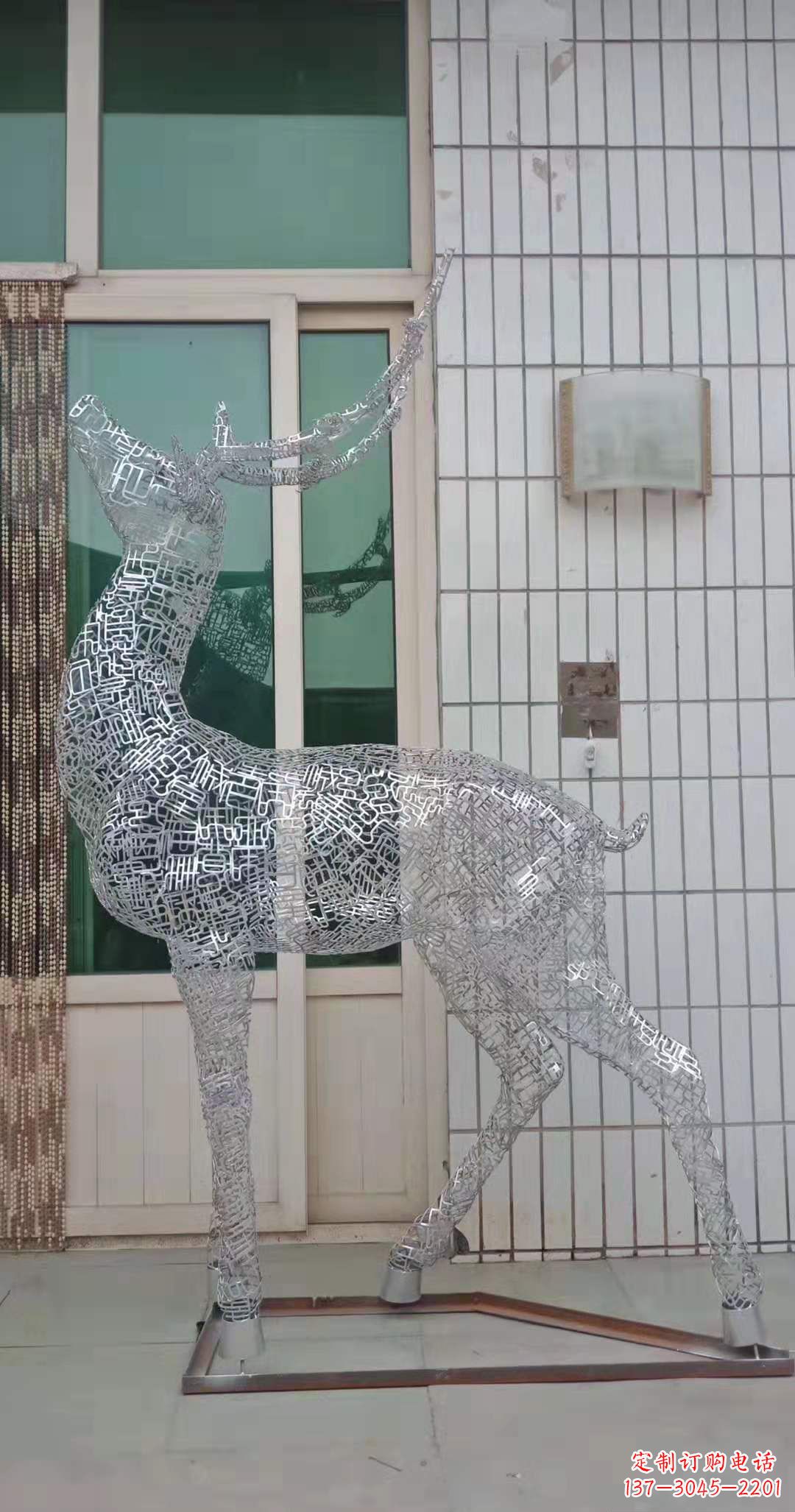 济南不锈钢铁艺动物雕塑——艺术与自然的完美结合