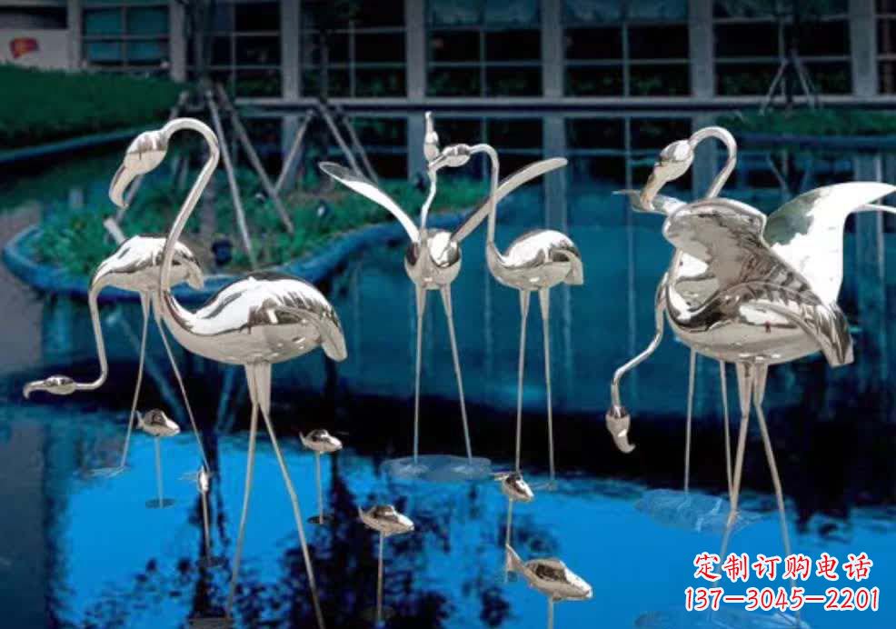 济南不锈钢仙鹤雕塑精美而传统