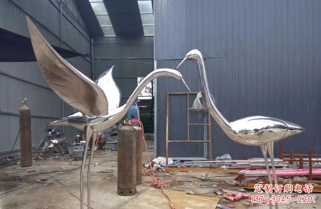 济南不锈钢仙鹤雕塑传承中国文化