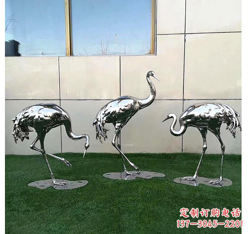 济南不锈钢现代镜面仙鹤雕塑