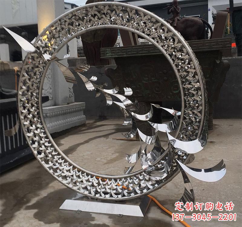 济南不锈钢现代圆环雕塑——铸就艺术精粹