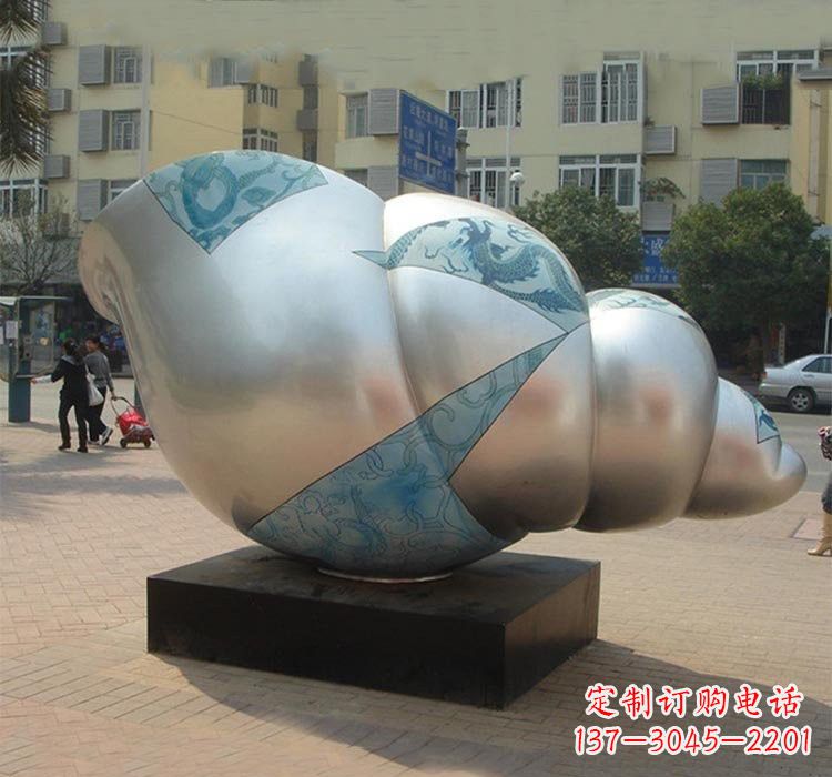 济南不锈钢海螺雕塑——给小区增添美的魅力