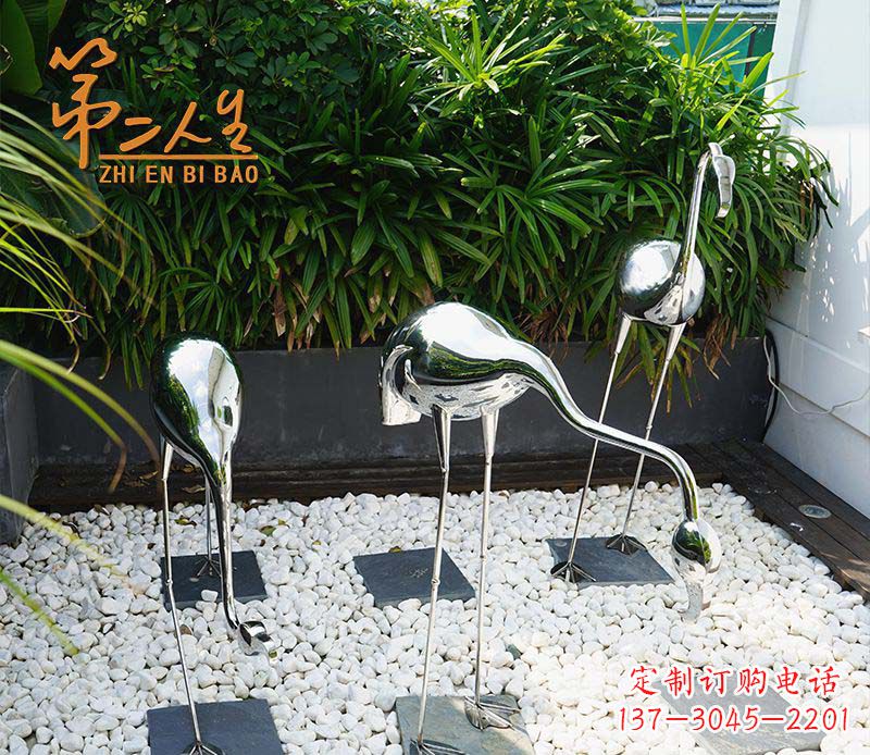 济南不锈钢仙鹤雕塑象征着吉祥和美景