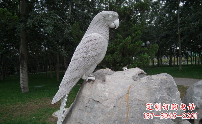 济南不锈钢鹦鹉精美的雕塑艺术