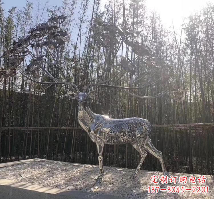 济南不锈钢动物雕塑精美的艺术作品