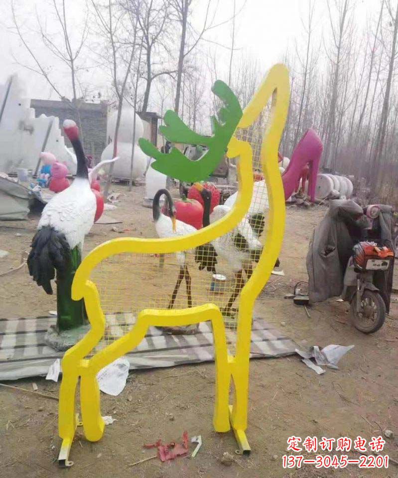 济南不锈钢园林造型景观小鹿雕塑