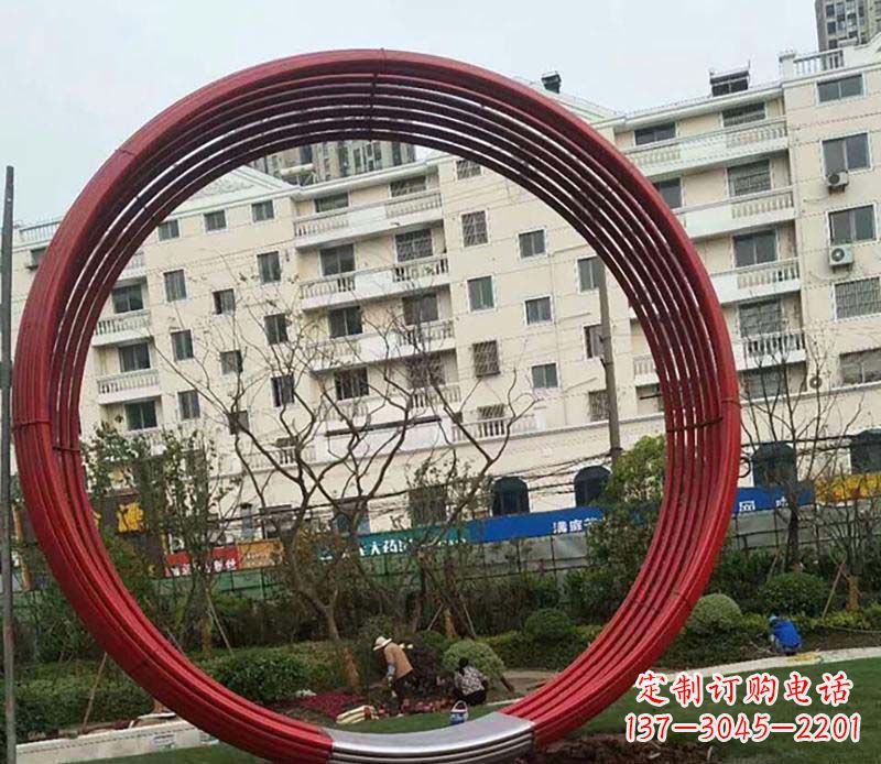 济南不锈钢圆环雕塑精致而经久耐用