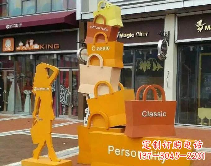 济南非凡购物袋雕塑——给步行街带来美好的变化
