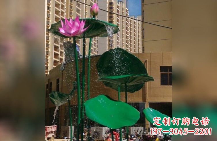 济南彩色不锈钢荷花雕塑美丽而富有寓意
