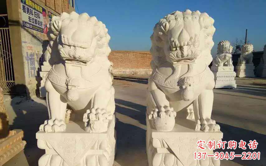 济南狮子雕塑象征力量与智慧
