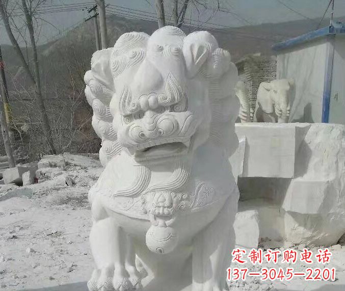 济南狮子雕塑踩绣球石狮子寺庙的独特景观