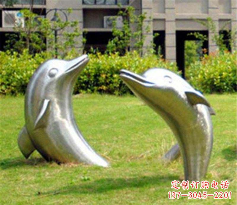 济南草坪镜面海豚不锈钢雕塑