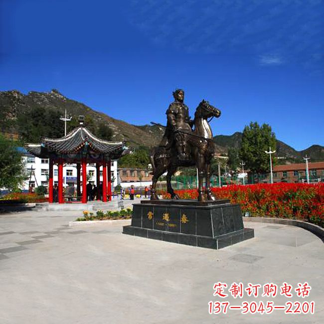 济南纪念历史名人的骑马雕塑