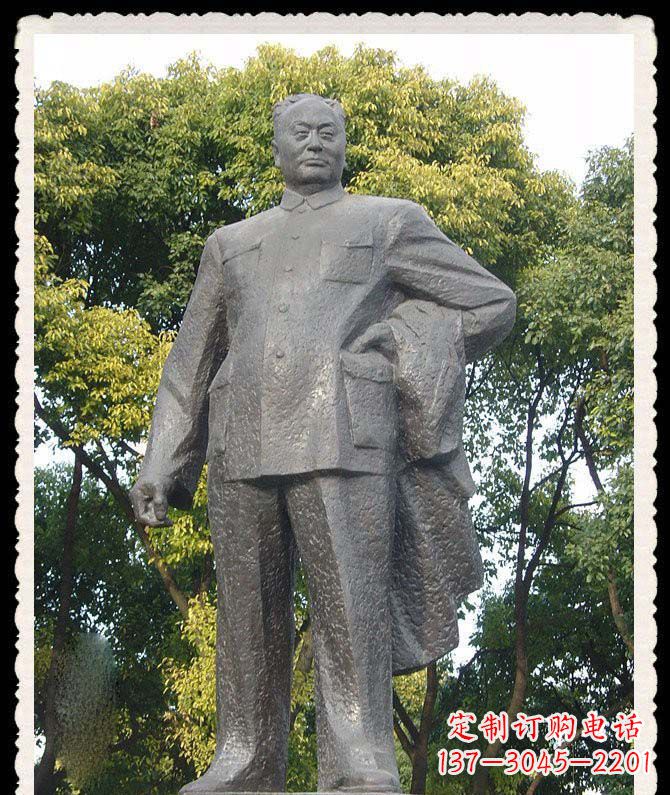 济南陈毅将军铜雕