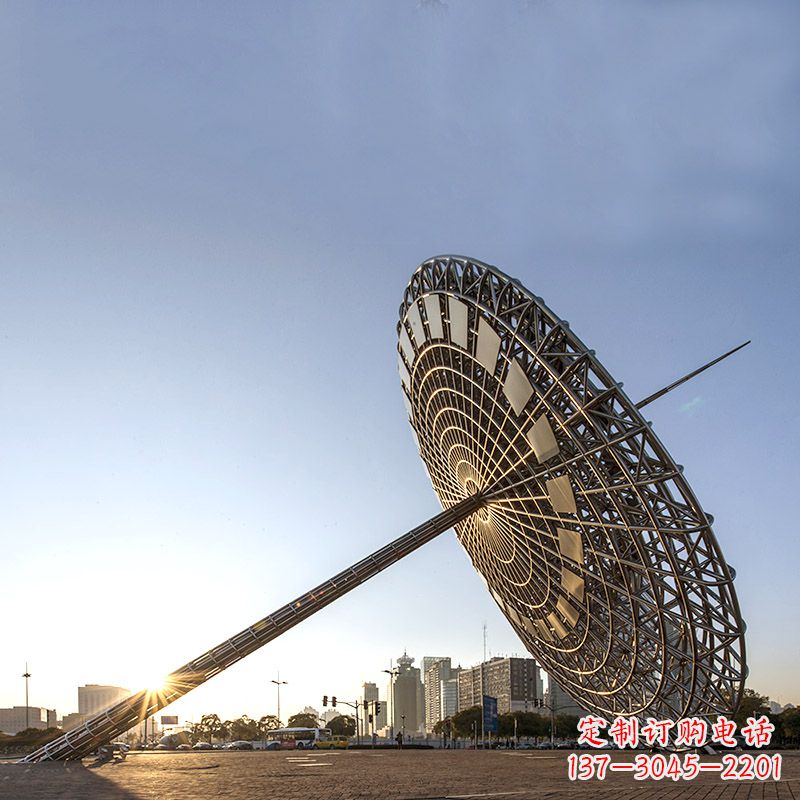 济南引领城市风采的大型不锈钢创意日晷雕塑