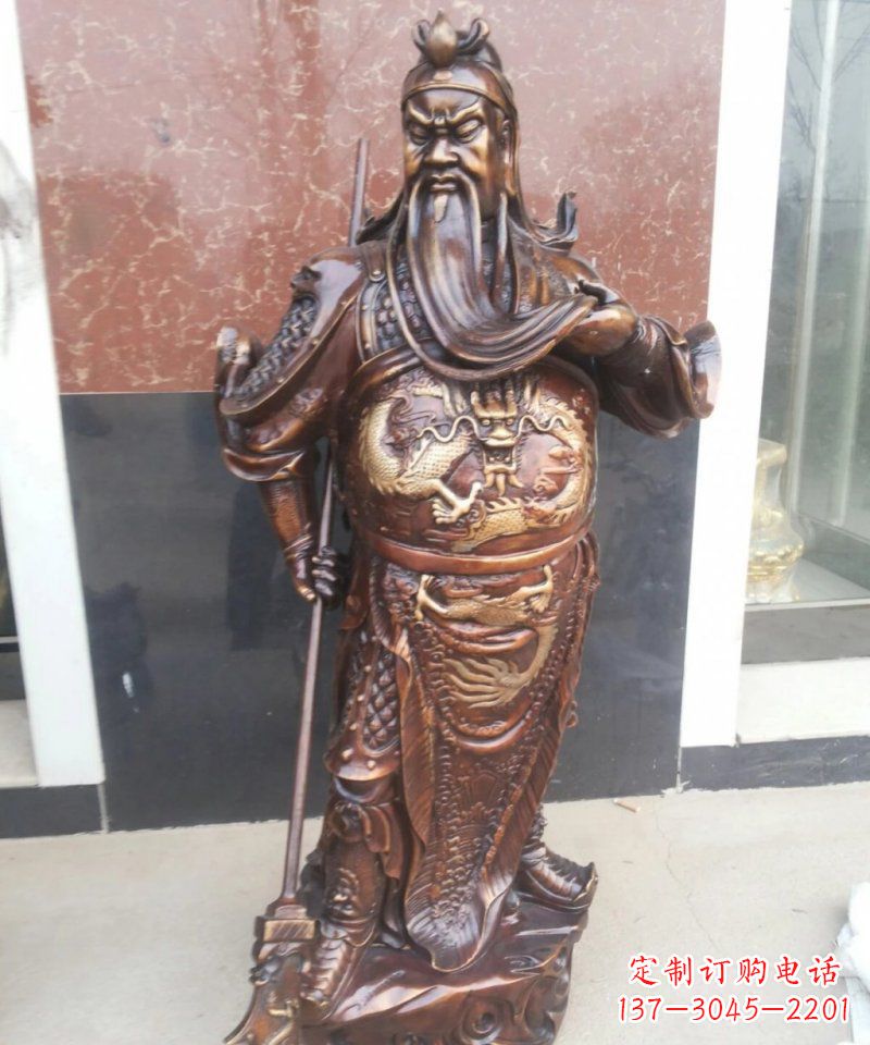 济南此关公雕塑