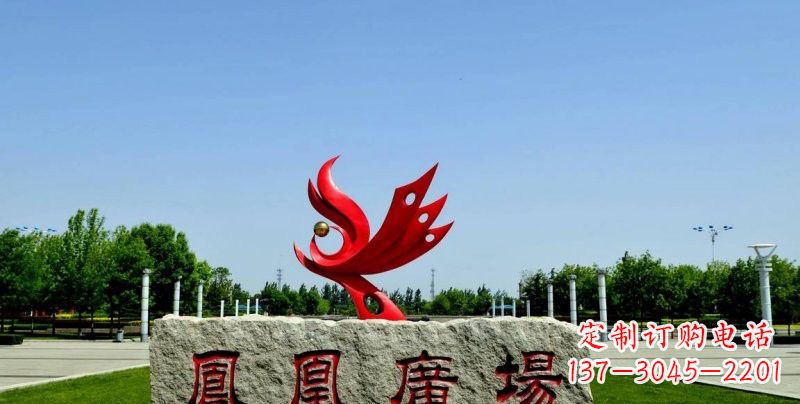 济南不锈钢凤凰雕塑奔放优雅的艺术之作