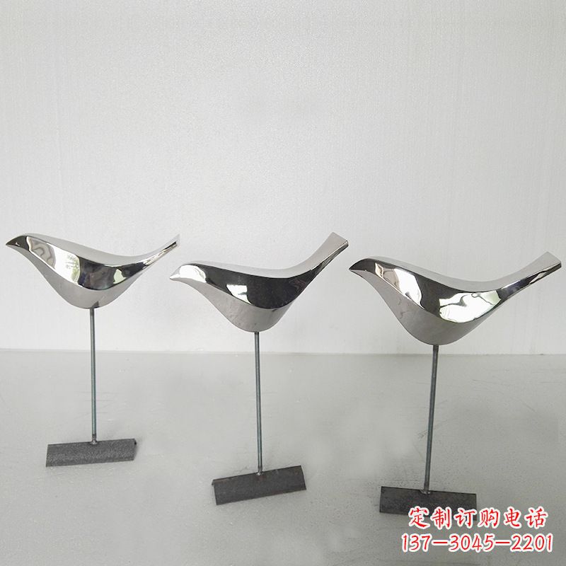 济南精美鸽子雕塑引领时尚的不锈钢雕塑