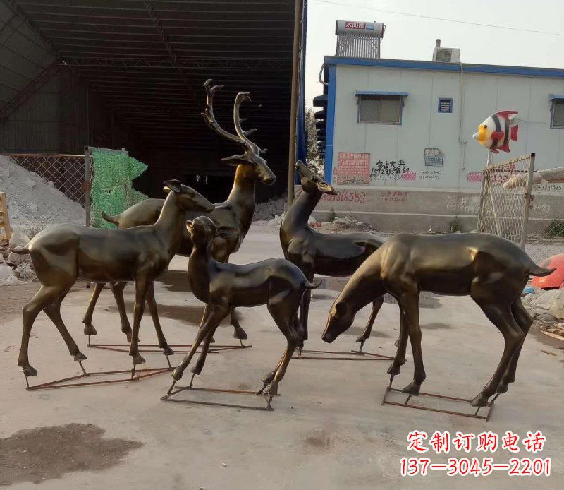 济南鹿雕塑抽象之美