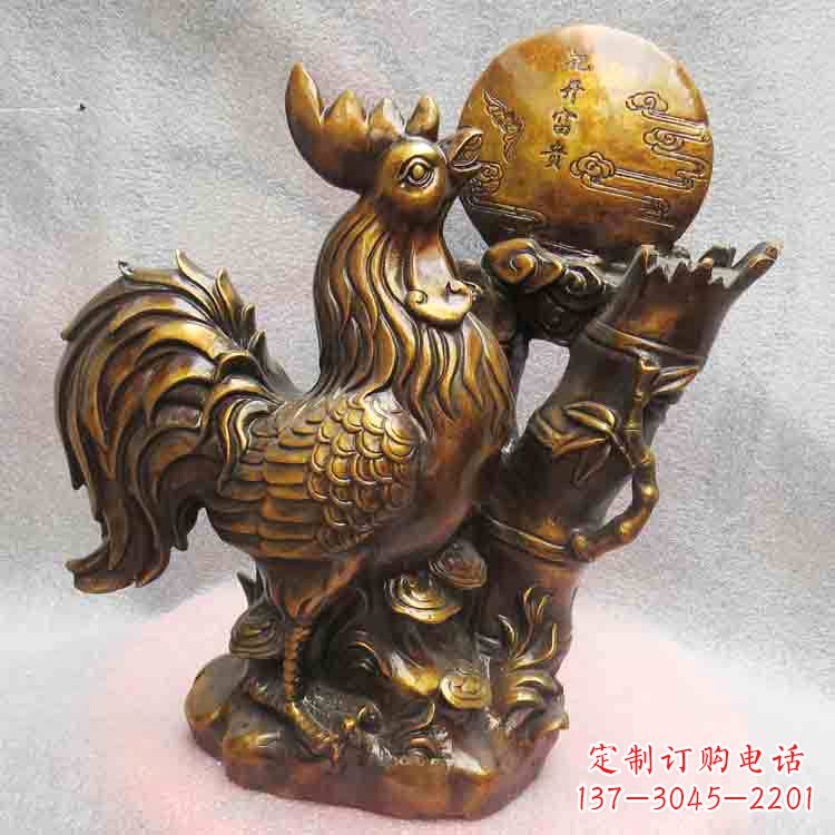 济南纯铜公鸡雕塑引领生肖动物摆件新风尚