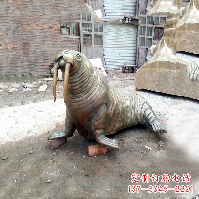 济南纯铜海豹雕塑