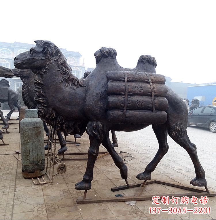 济南纯铜骆驼雕塑丝绸之路骆驼动物雕塑