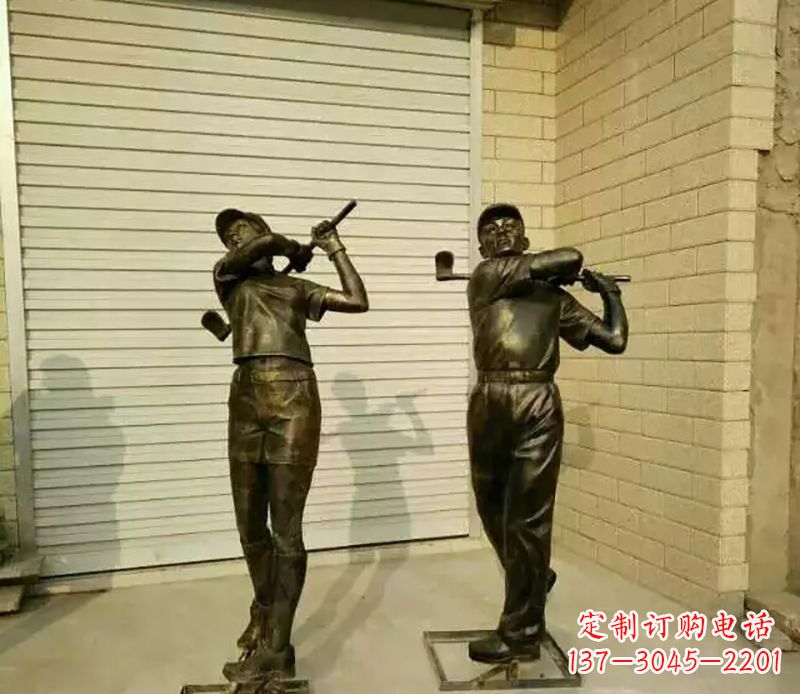 济南打高尔夫人物园景观铜雕