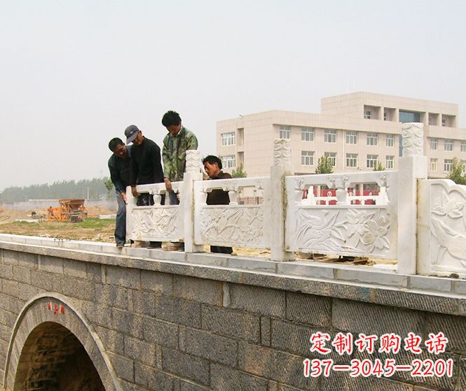 济南大理石拱桥石雕栏板