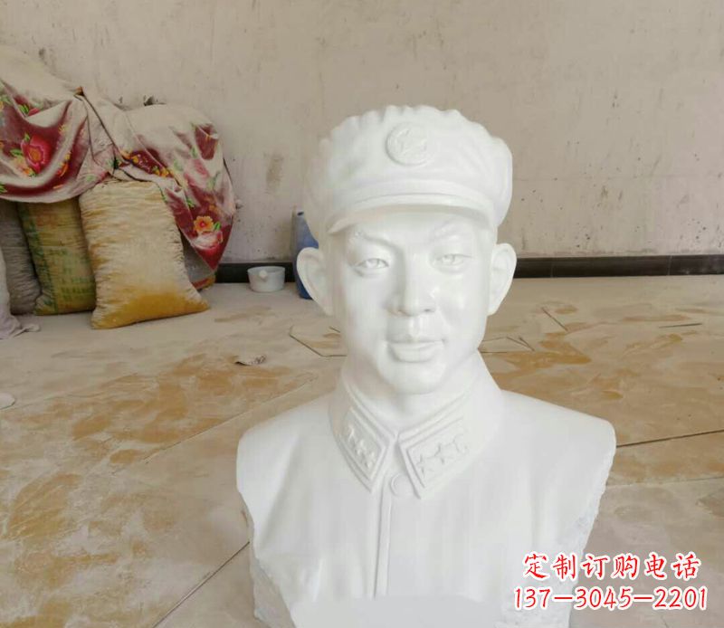济南中领雕塑精美雷锋雕塑