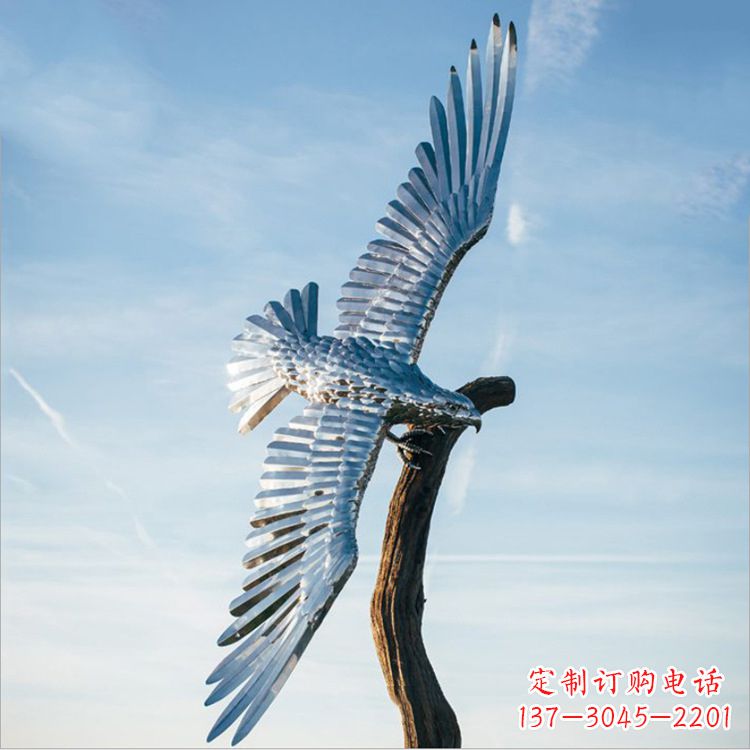 济南大鹏展翅老鹰不锈钢雕塑